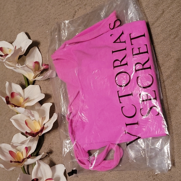 PINK VS Tank/Swim Cover - Picture 5 of 8